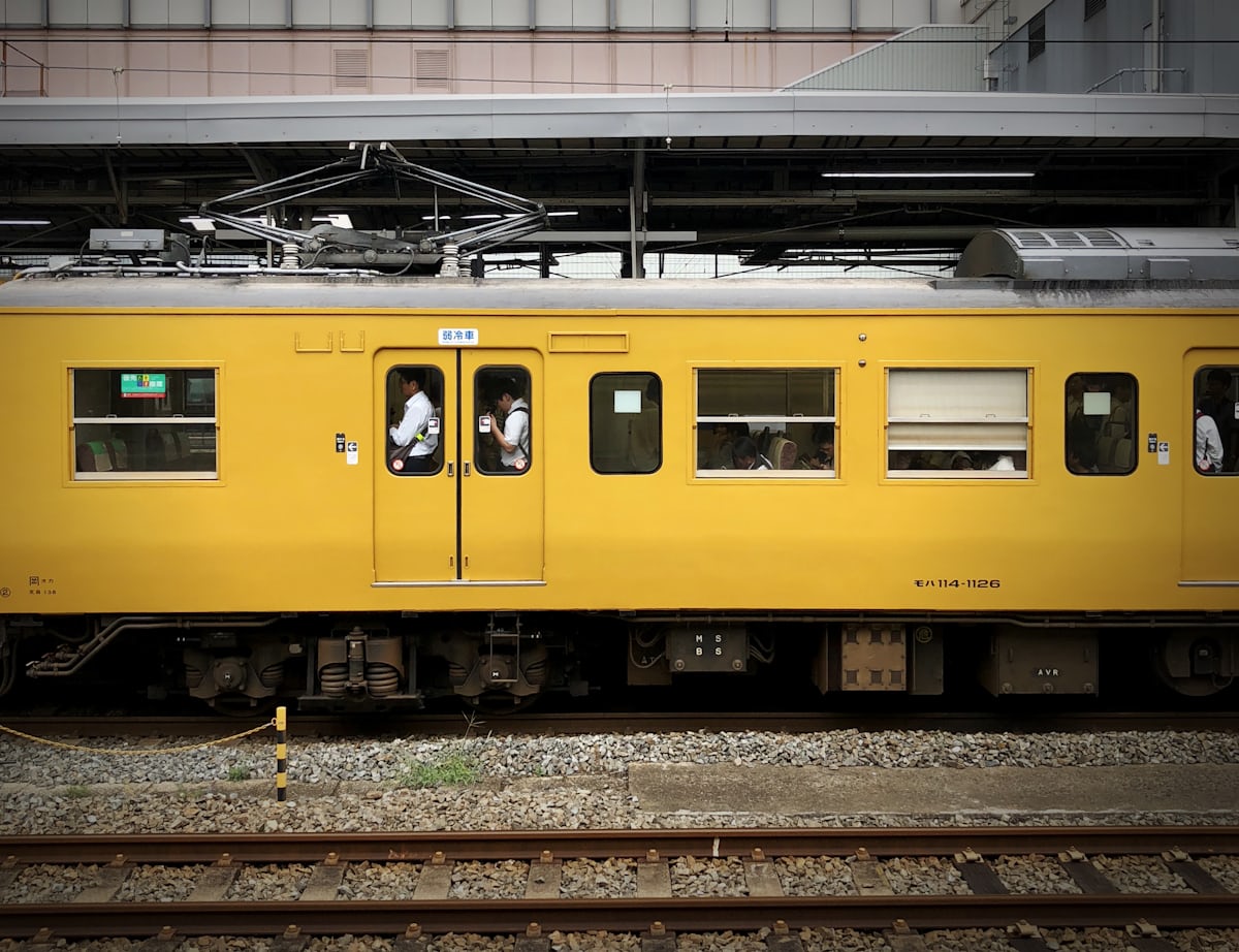  train jaune